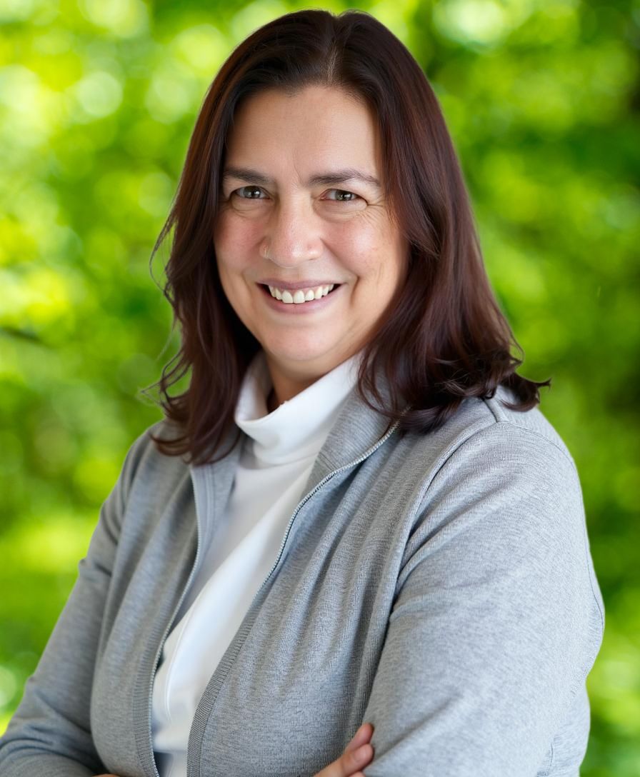 Lorraine Garland